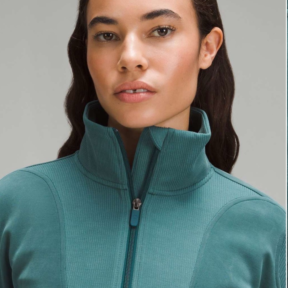 Lululemon Athletica Brushed Softstreme Ribbed Half Zip Jacket LIKE NEW - Picture 10 of 14